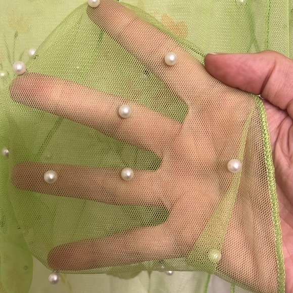 Green Sarong with pearls - Picture 4 of 4